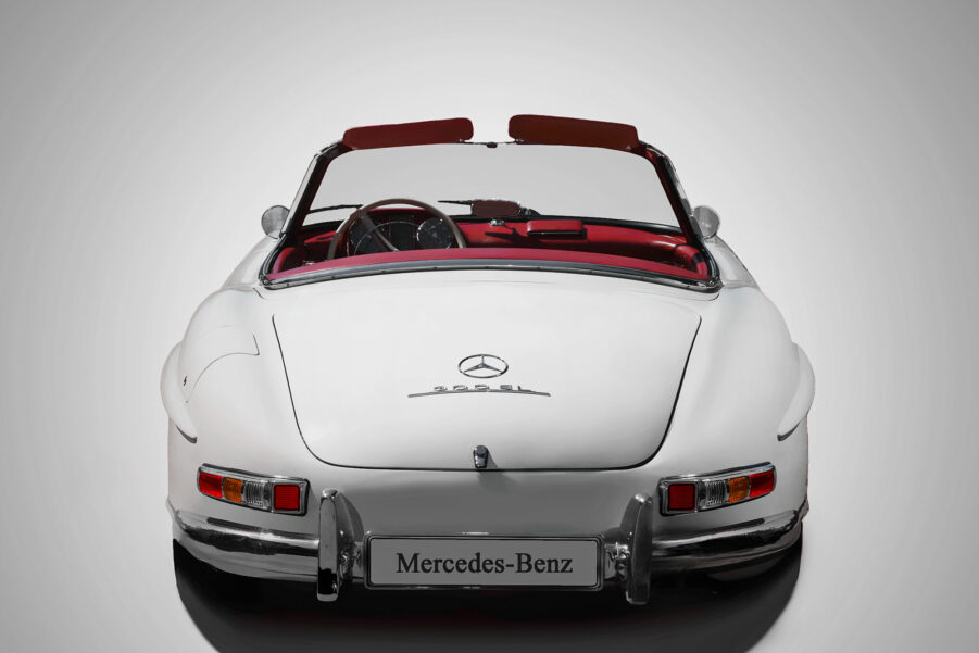 Mercedes 2024